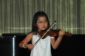 Suzuki violin studio recital Suzuki violin studio recital (June, 2011)