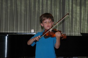 Suzuki violin studio recital Suzuki violin studio recital (June, 2011